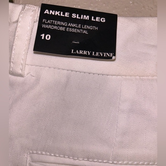 LARRY LEVINE Sz 10 Pants White Ankle Slim Leg NWT flat front (faux pockets) - Picture 6 of 7